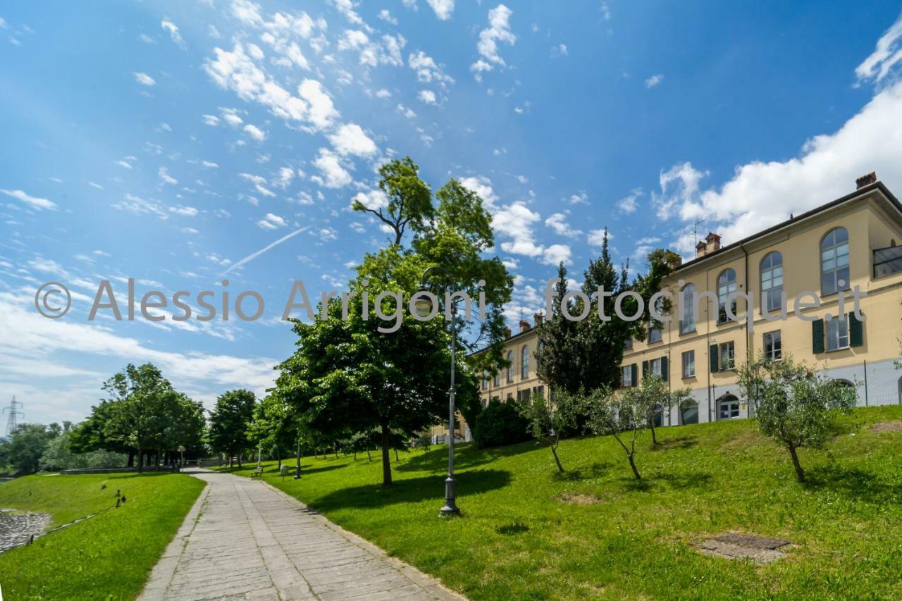 Bluelakeinn Olginate Exterior foto